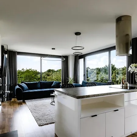 Apartment Arte Unia Art 121- Faktura Vat Garaz